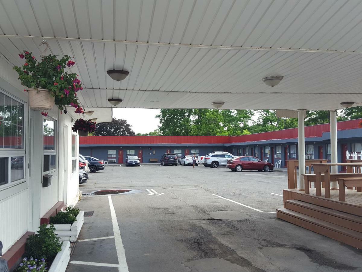 Niagara Inn & Suites Exterior foto